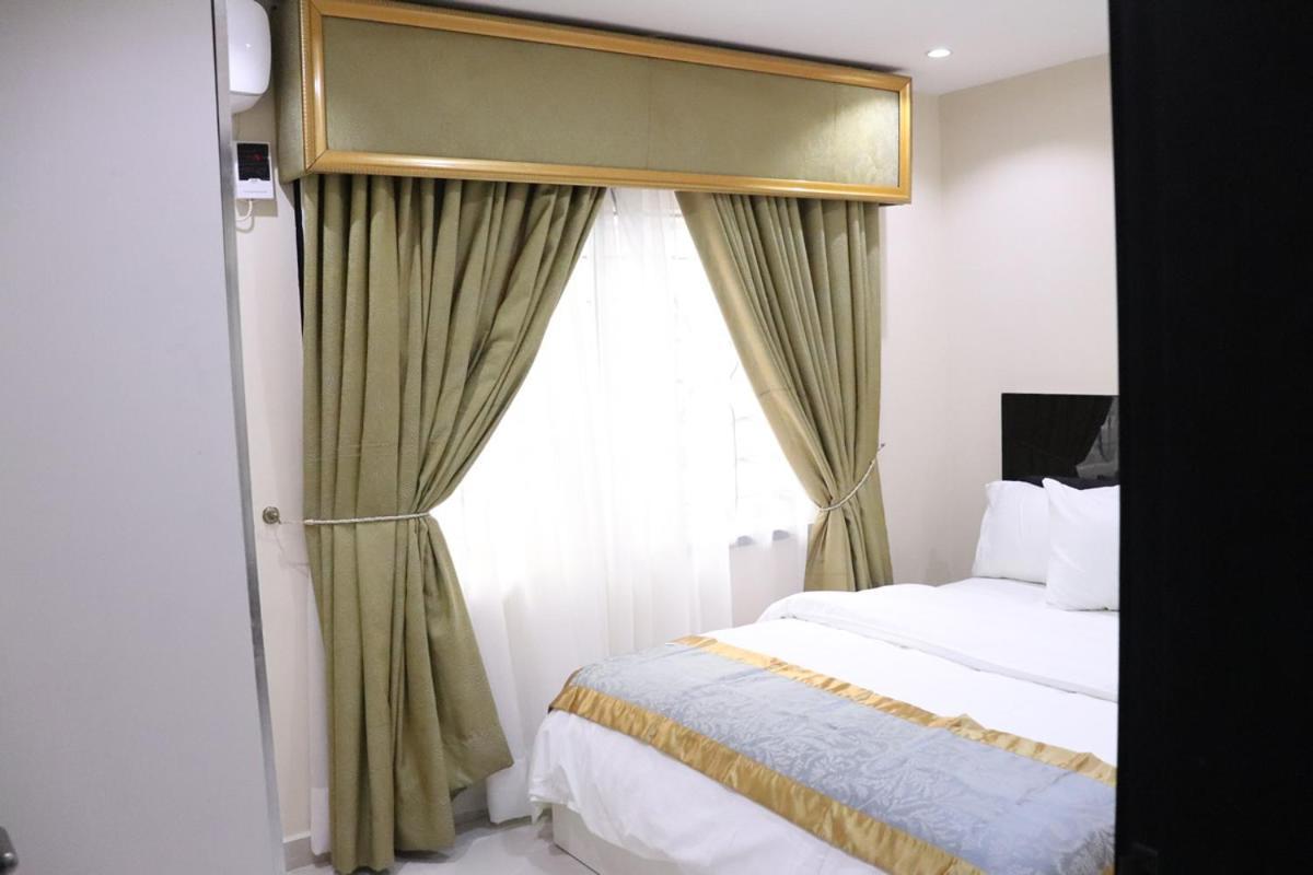 Appleville Suites 伊凯贾 外观 照片