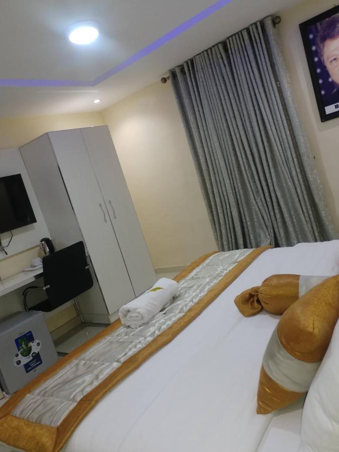 Appleville Suites 伊凯贾 外观 照片